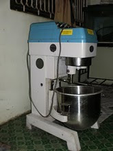 INDUSTRIAL FOOD MIXER