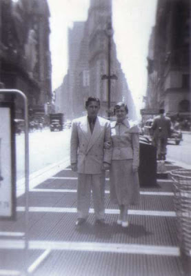 Louis and Doralice - Times Square - June 1950