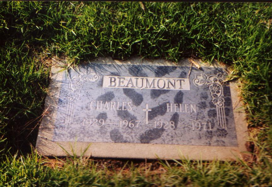 [051802-SFmissioncemetery-01-Beaumont.JPG]