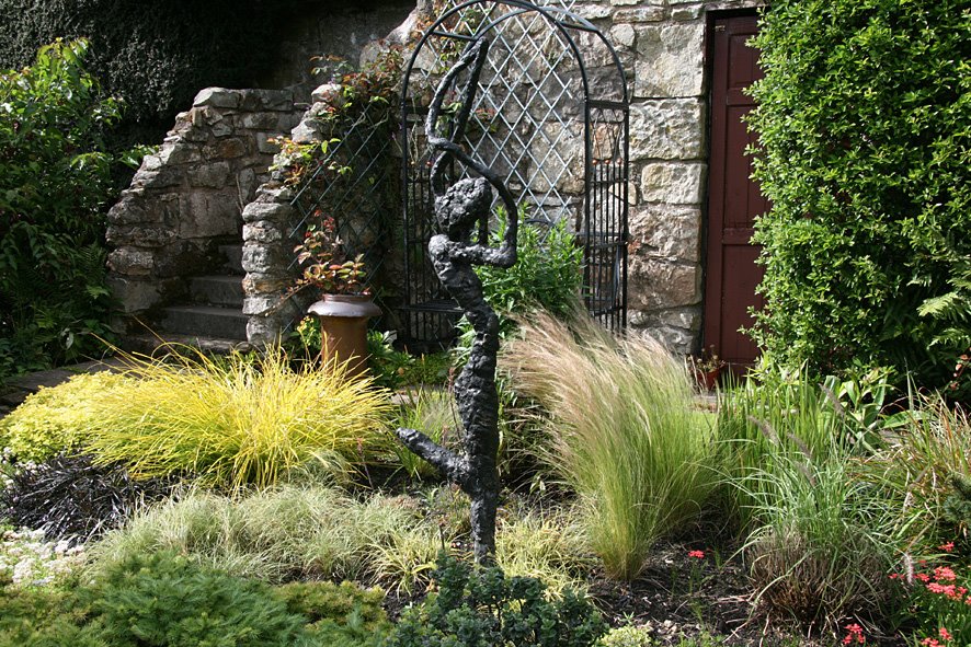 [SGW+JUL09.+Open+Garden+Culross+(3).jpg]