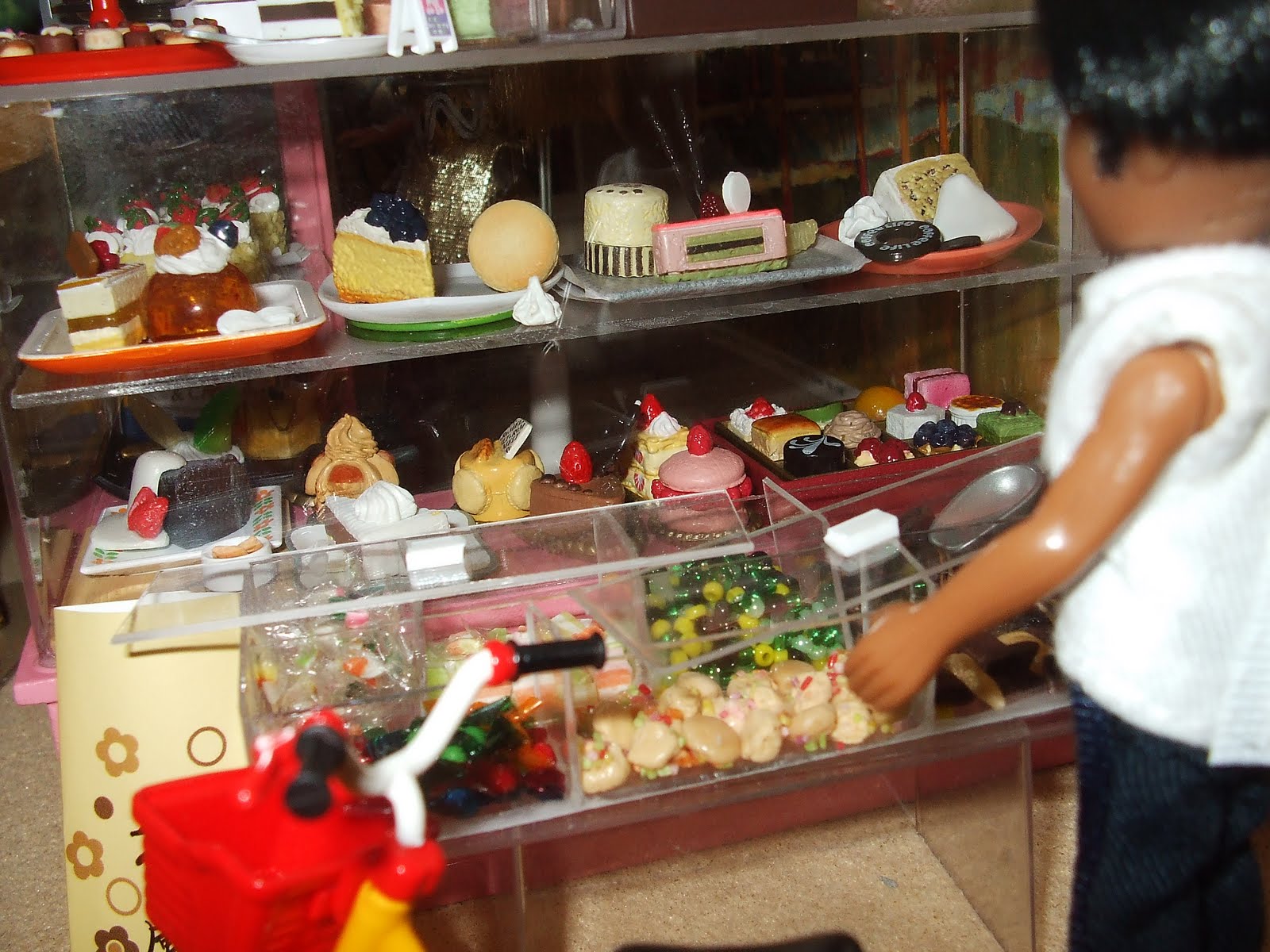 my mini world rement sweets and cakes