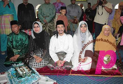 Gambar Perkahwinan Akhil Hayy dan Waheeda | Gambar hantaran perkahwinan Akhil Hayy dan Waheeda | Gambar Pernikahan Akhil Hayy dan Waheeda | Gambar Akhil Hayy dan Waheeda kahwin |PERKAHWINAN artis MALAYSIA, news, scandal, gossip, Weddings, Families, Divorces of Celebrities