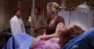 Women+giving+birth+to+a+baby