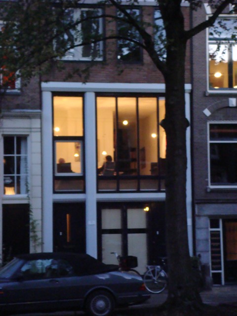 [DSC01205+-+Copy.JPG]