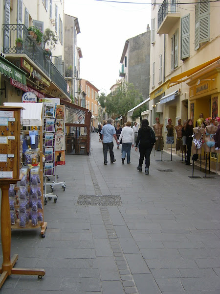Antibes- sétáló utca