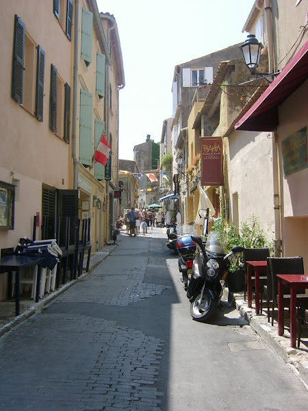 St. Tropez- óvárosi utca