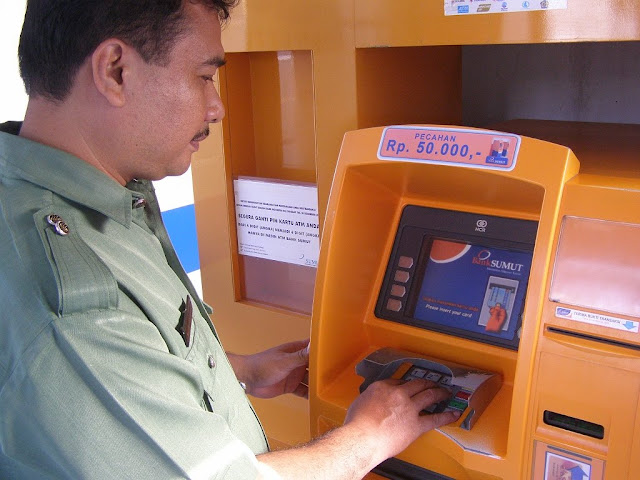 Reno Rake: Manfaat Teknologi Informasi dan Komunikasi di ...