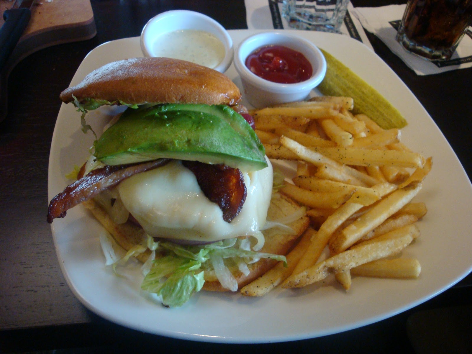 Indianapolis Restaurant Scene Cooper's Hawk Winery & Restaurant