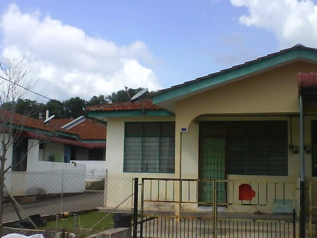 Cari Rumah Rumah Teres Setingkat  End Lot