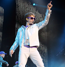 justin bieber b today to justin bieber 2011 photoshoot wallpaper. justin bieber b today to