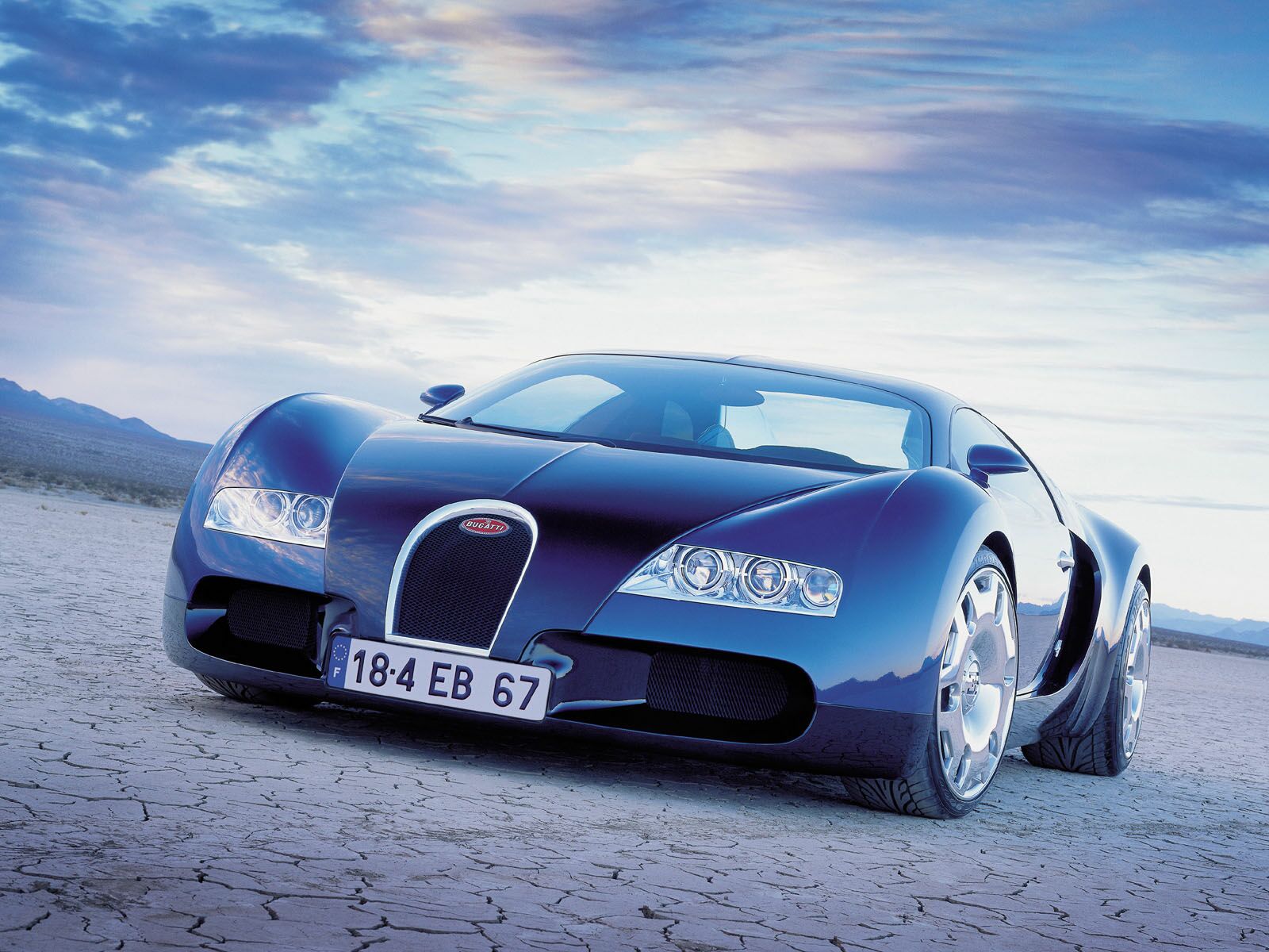 http://3.bp.blogspot.com/_rAsiSS06Zgg/TLP3yR6wiVI/AAAAAAAAA_8/TgPQXC4dXBI/s1600/Bugatti_Veyron_Concept,_2000.jpg
