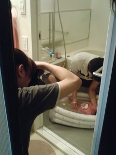 [090808_1602~01-740943.jpg]