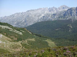 [Alrededores+de+Vegabaño.jpg]