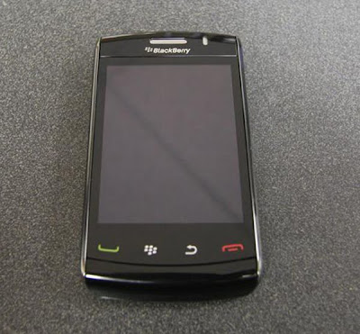 Blackberry on 18 Blackberry 9550  Storm 2