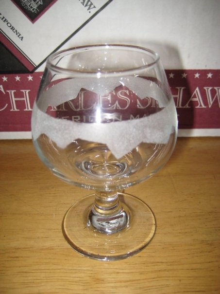 [10517_1157021319913_1059120454_30451262_1108861_n.jpg]