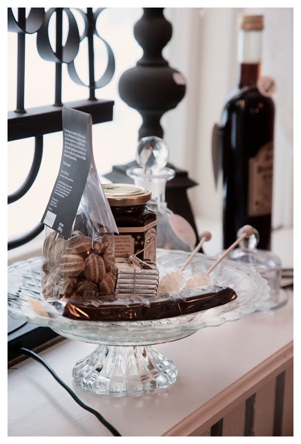 [gårdby_displayfat.jpg]