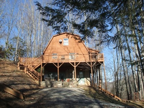 Cabin Spotlight Black Bear Cabin In Black Mountain Nc