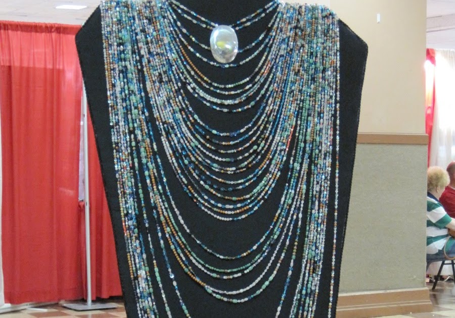 Dragonfly Dreamers World longest beaded necklace...