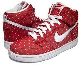 nike dunks valentine's day 2010