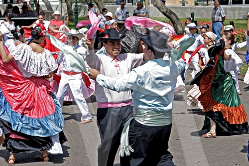 Top 16 nigerian traditional wedding 2022 dress ideas Rediscovering Traditions: Culture III - Food, Clothings, Leisure activities