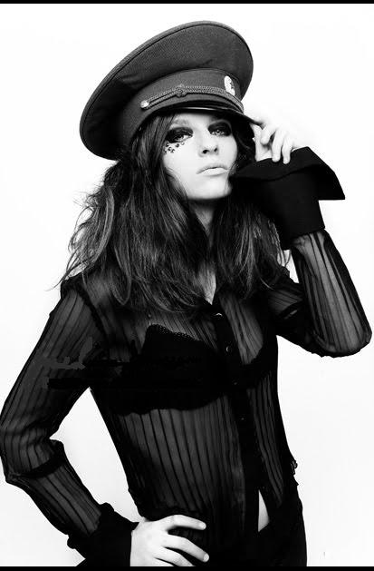 [iwasateenageinterrogator.JPG]