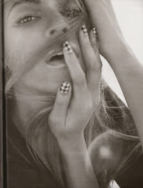 http://3.bp.blogspot.com/_rRs9TS78wwU/SUpXBJmyllI/AAAAAAAAAII/zI27RCqtnyE/S271/sasha+fierce.jpg