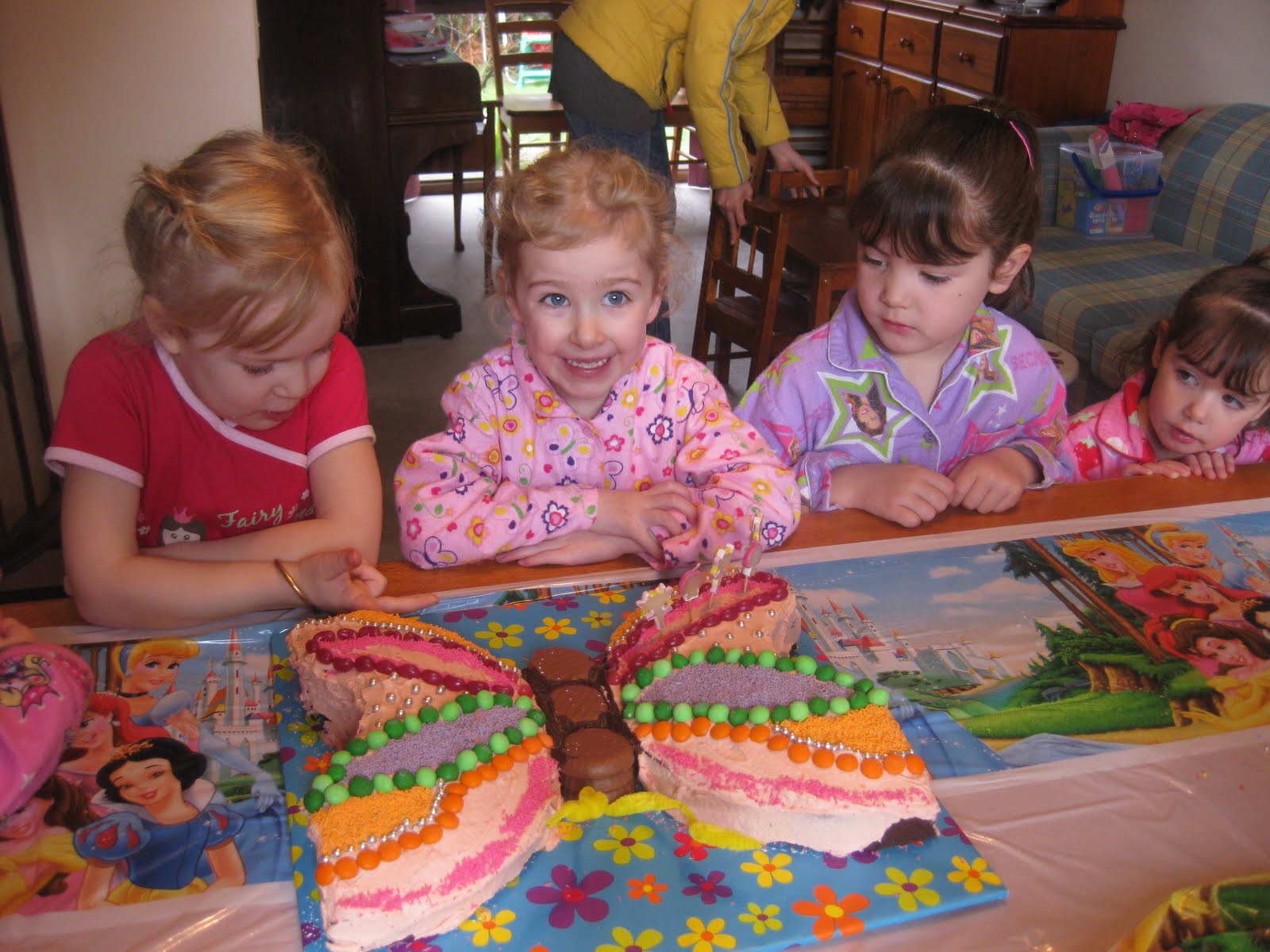 Pyjama+party+images