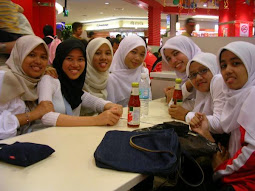 :::kfc midvalley:::