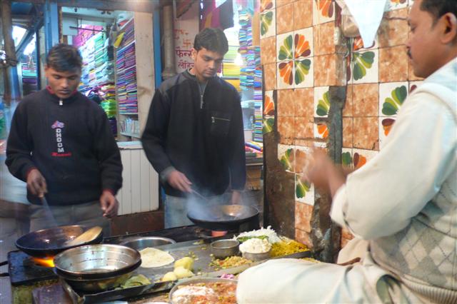 [P1010029+(Small).JPG]