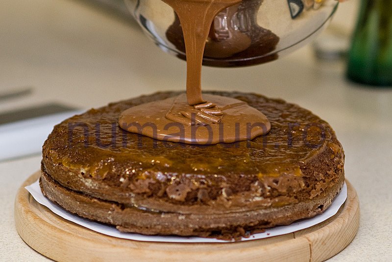 [sachertorte-21.jpg]