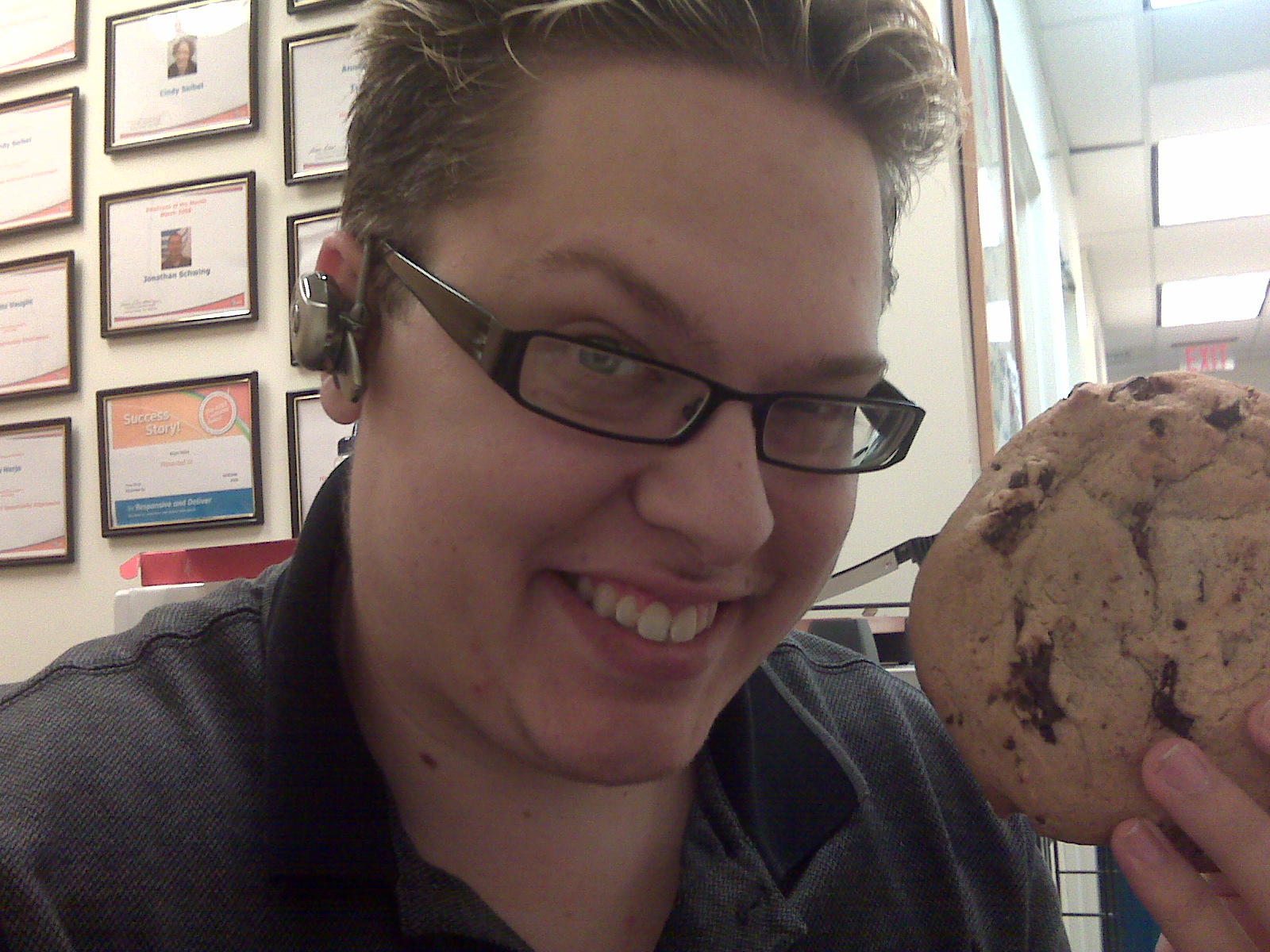 [=?Windows-1252?B?SU1HMDAwMjcuanBn?=-752034]