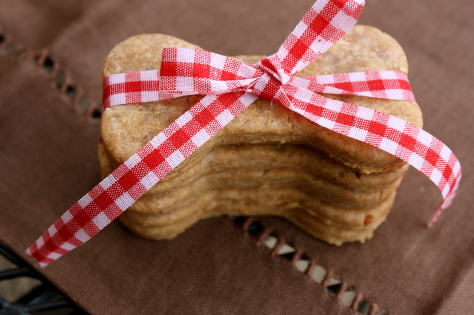 whisk it good! Treat Your Pup to PB & Bacon Bites