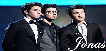 Jonas Brothers.