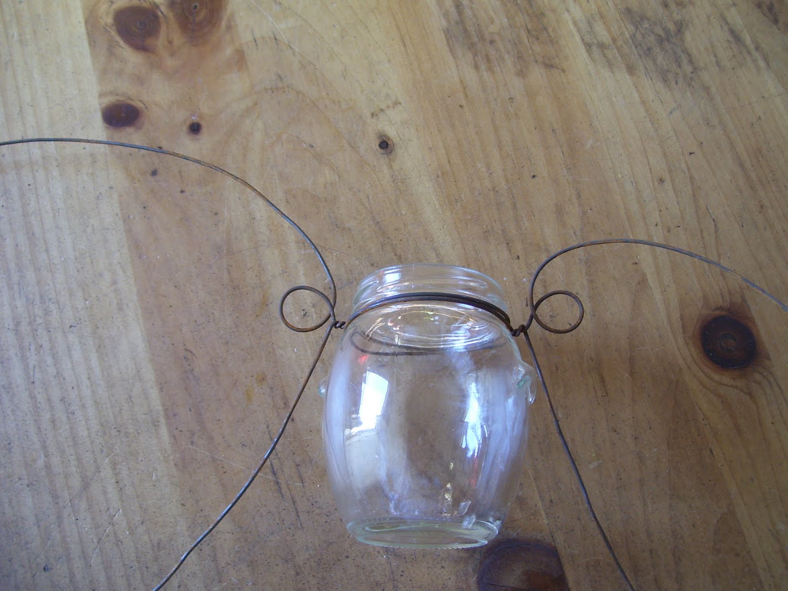 PeridotsGardenBlog How to Make a Wire Hanging Candle Holder!