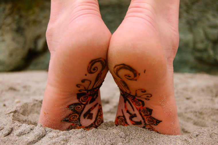 [henna-feet[1].jpg]