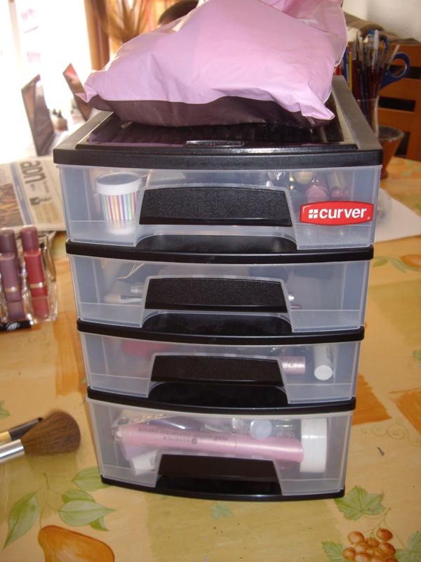¡Pero qué cosa más bonita! Mis cajoneras de maquillaje, 2ª cajonera
