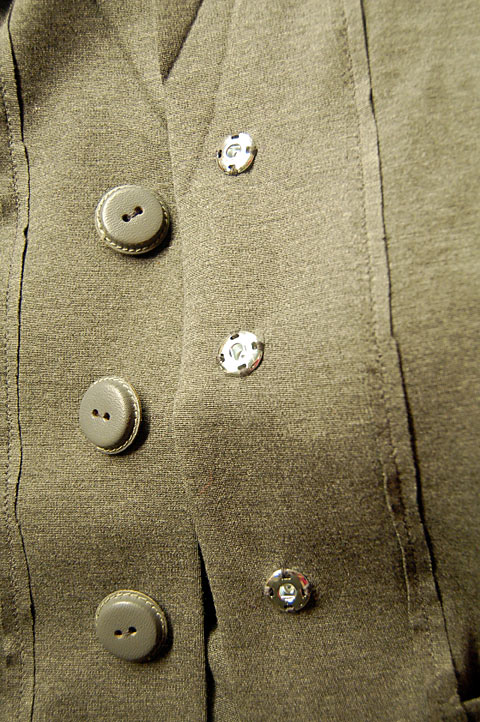 [detail_raw_seam.jpg]