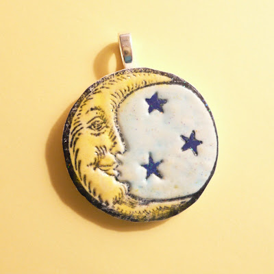 Artsy Moon
