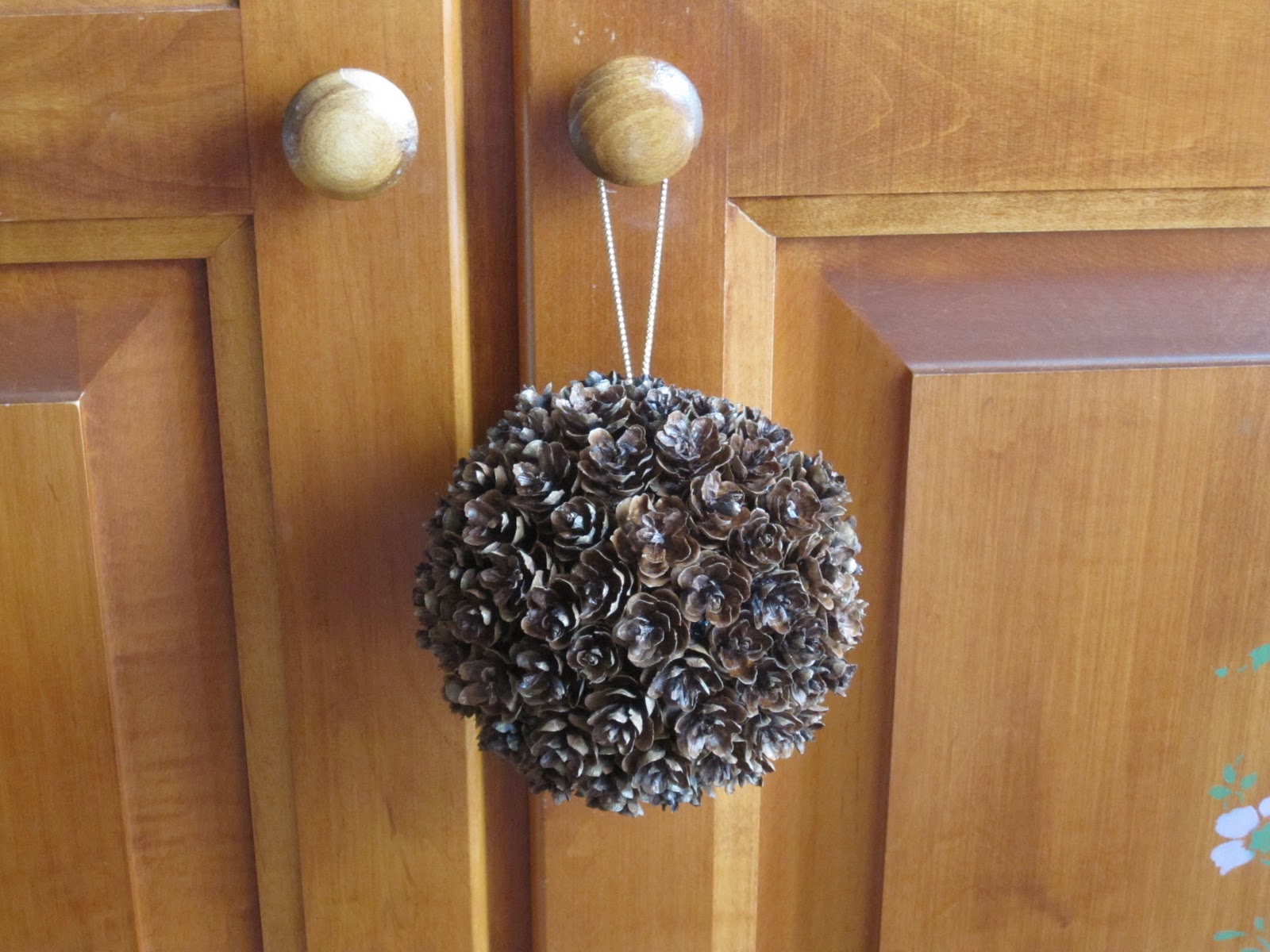 Barb's Decorating Tips Pine Cone Balls