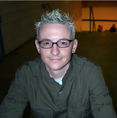 ChesterBenningtonHairstyle2.jpg