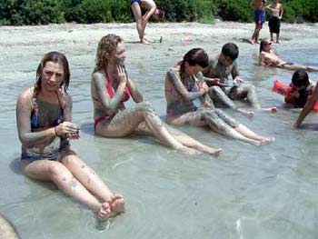 [çamur+banyosu.jpg]