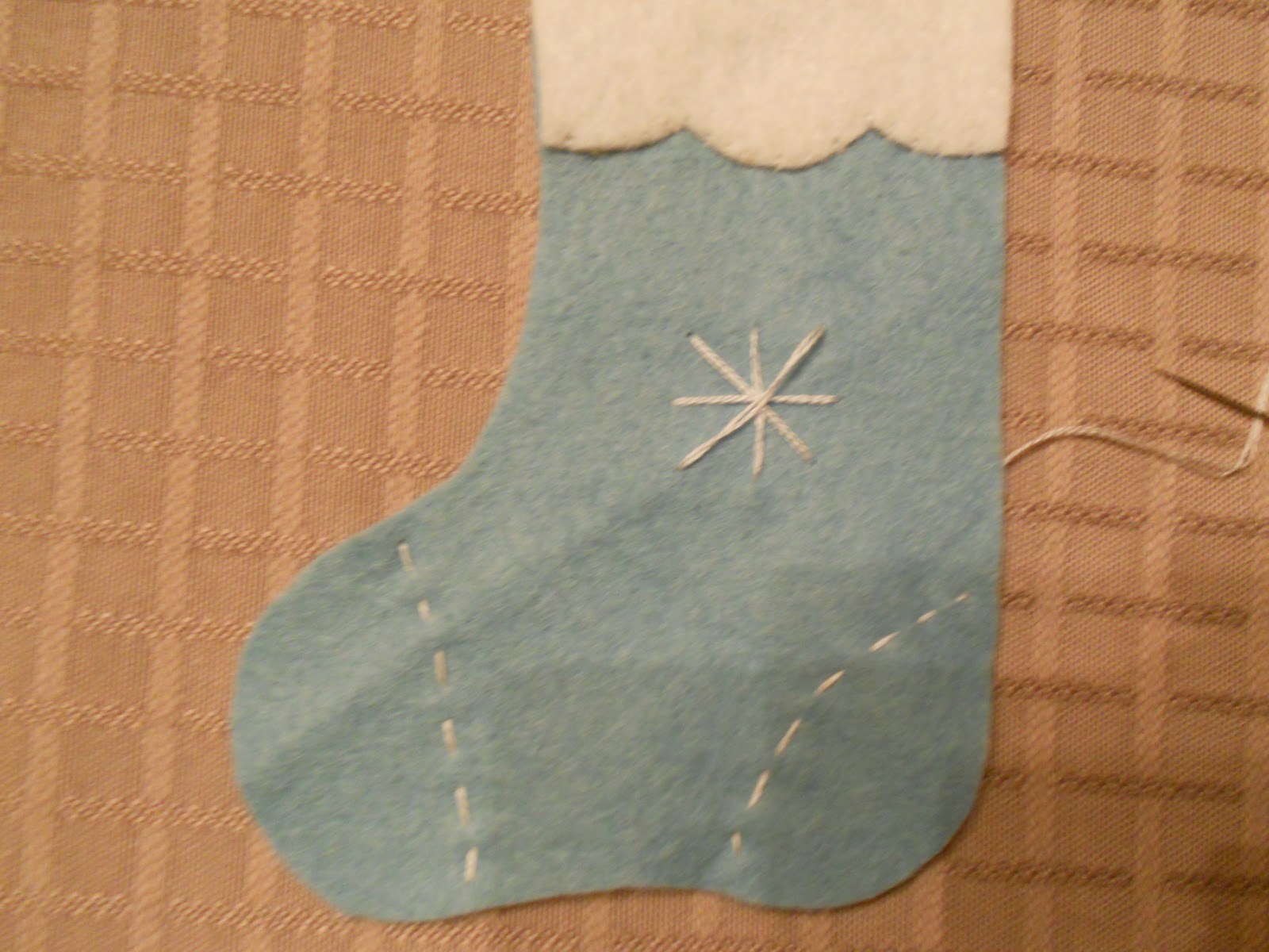 Wool Felt Central Snowflake Stocking Ornament Tutorial