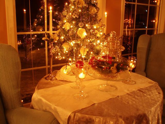 Dining Delight: Merry Christmas!