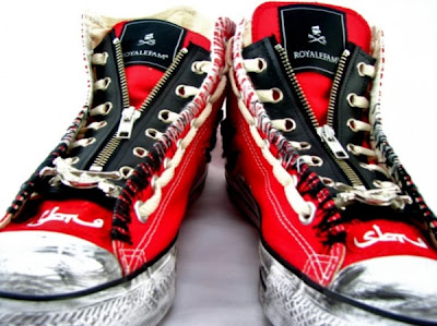 converse-chuck-taylor-thriller-custom-sneakers-9-600x449.jpg