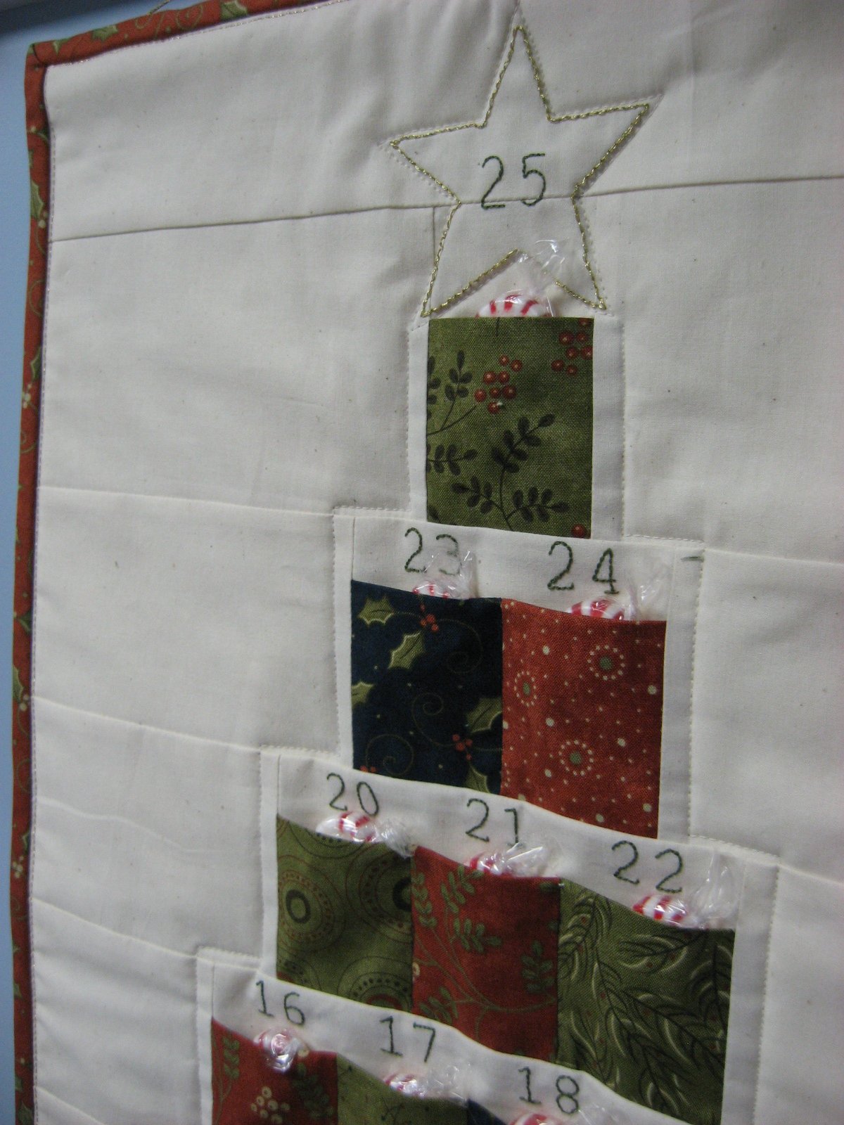 Hooked on Needles Advent Calendar Christmas Tree A Quilted Wall Hanging