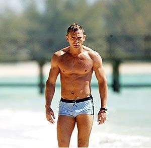 [daniel+craig.bmp]