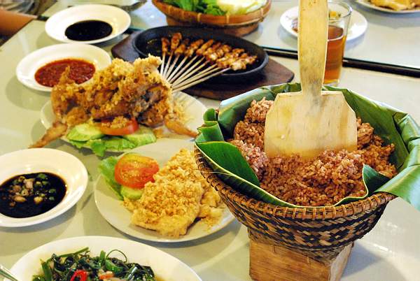 Sundanese Food in Bandung, Indonesia - Malaysia Asia