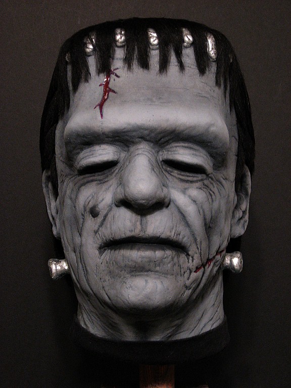 Beautiful vintage-style gray pa...