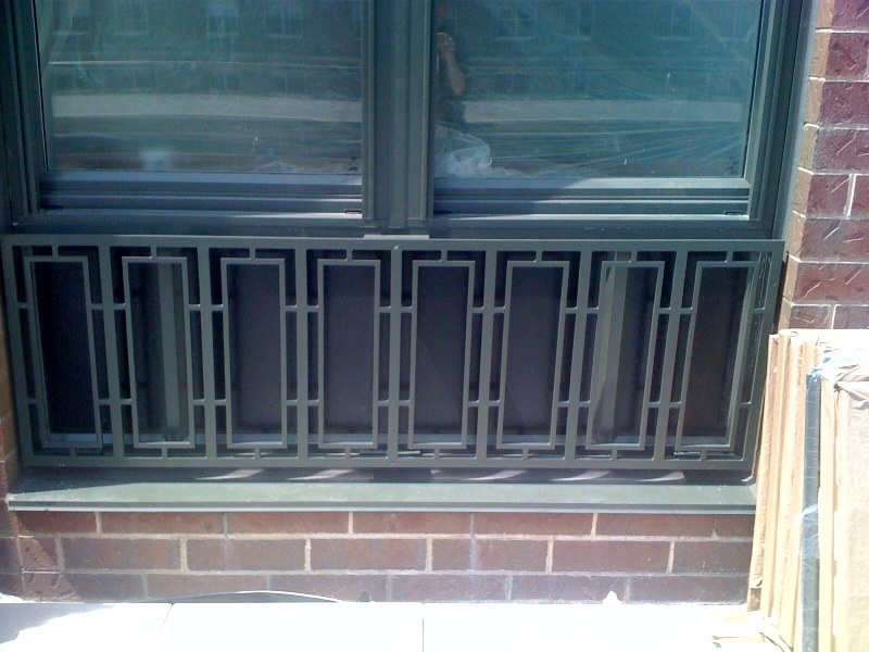 No Critics Allowed Grilles, Frills, & Obama No Critics Allowed Grilles, Frills, & Obama