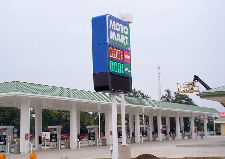 Springfield Photos MotoMart construction at South Grand